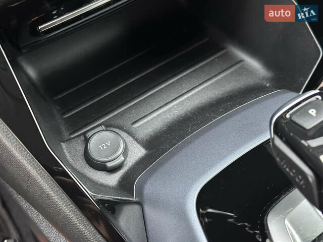 Красный Пежо e-2008, объемом двигателя 0 л и пробегом 79 тыс. км за 16900 $, фото 66 на Automoto.ua