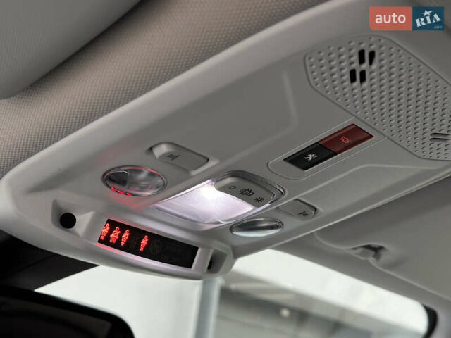 Красный Пежо e-2008, объемом двигателя 0 л и пробегом 79 тыс. км за 16900 $, фото 67 на Automoto.ua