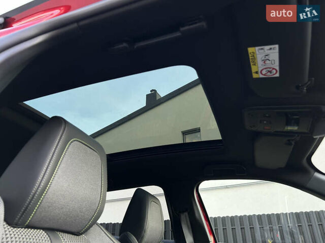 Красный Пежо e-2008, объемом двигателя 0 л и пробегом 40 тыс. км за 17399 $, фото 40 на Automoto.ua