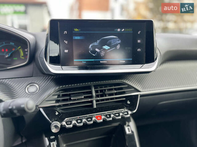 Красный Пежо e-2008, объемом двигателя 0 л и пробегом 92 тыс. км за 17800 $, фото 16 на Automoto.ua