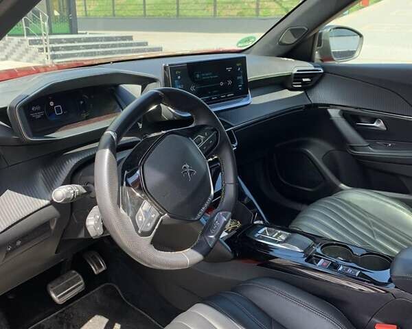 Красный Пежо e-2008, объемом двигателя 0 л и пробегом 32 тыс. км за 18900 $, фото 1 на Automoto.ua