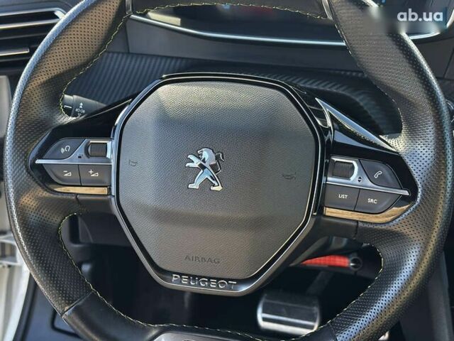 Пежо e-2008, объемом двигателя 0 л и пробегом 122 тыс. км за 16850 $, фото 26 на Automoto.ua
