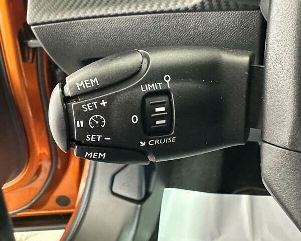 Пежо e-2008, объемом двигателя 0 л и пробегом 40 тыс. км за 15950 $, фото 20 на Automoto.ua