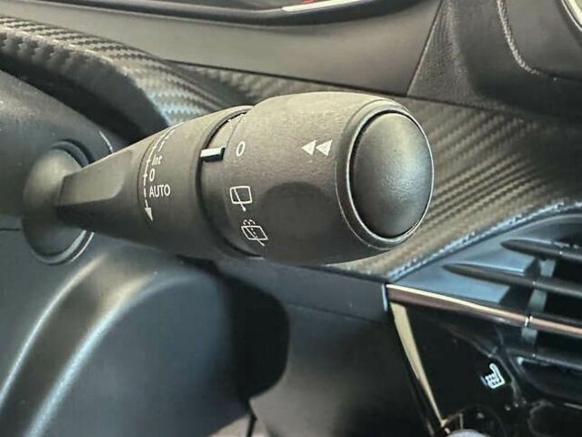 Пежо e-2008, объемом двигателя 0 л и пробегом 40 тыс. км за 15950 $, фото 26 на Automoto.ua