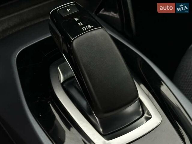 Пежо e-2008, об'ємом двигуна 0 л та пробігом 135 тис. км за 17515 $, фото 26 на Automoto.ua