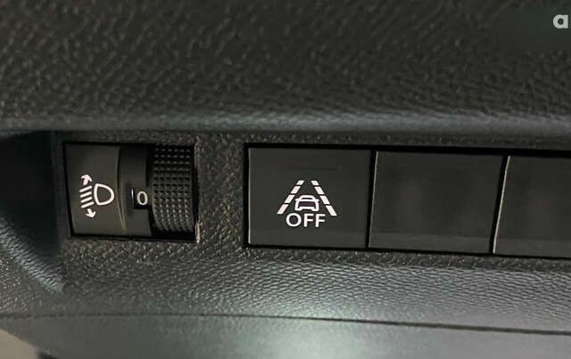 Пежо e-2008, объемом двигателя 0 л и пробегом 107 тыс. км за 16650 $, фото 23 на Automoto.ua