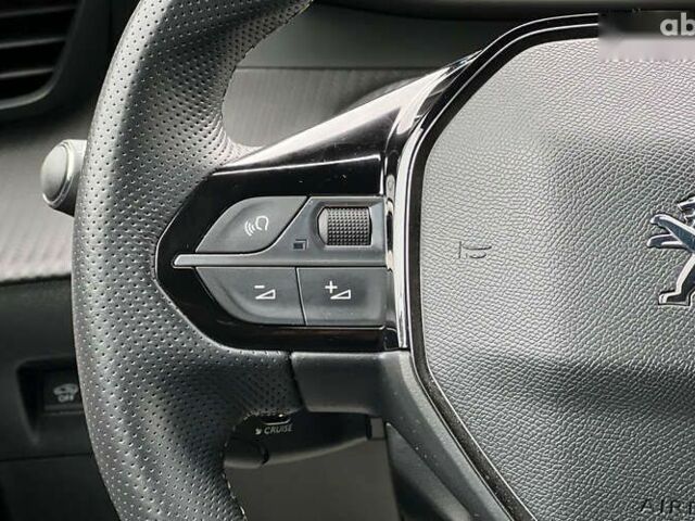 Пежо e-2008, объемом двигателя 0 л и пробегом 31 тыс. км за 18999 $, фото 9 на Automoto.ua