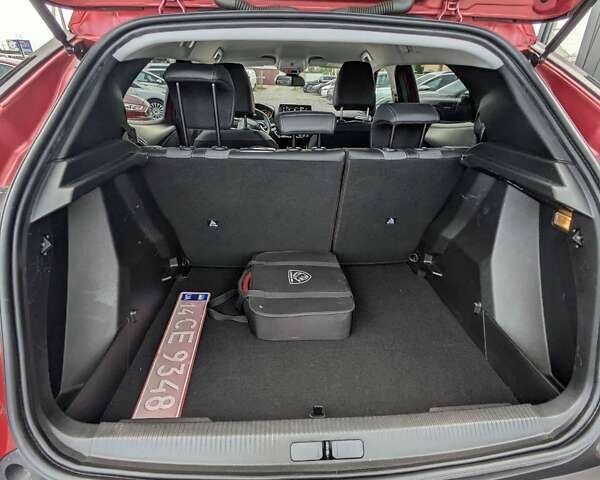 Пежо e-2008, объемом двигателя 0 л и пробегом 84 тыс. км за 17950 $, фото 10 на Automoto.ua
