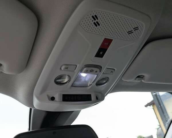 Пежо e-2008, объемом двигателя 0 л и пробегом 84 тыс. км за 17950 $, фото 21 на Automoto.ua