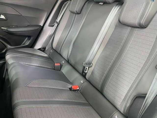 Пежо e-2008, объемом двигателя 0 л и пробегом 107 тыс. км за 16650 $, фото 26 на Automoto.ua