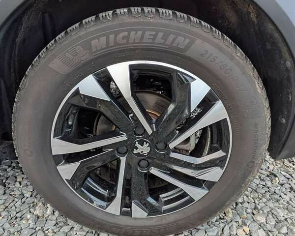 Пежо e-2008, объемом двигателя 0 л и пробегом 84 тыс. км за 17950 $, фото 26 на Automoto.ua