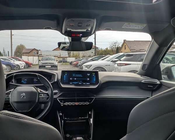 Пежо e-2008, объемом двигателя 0 л и пробегом 38 тыс. км за 20700 $, фото 15 на Automoto.ua