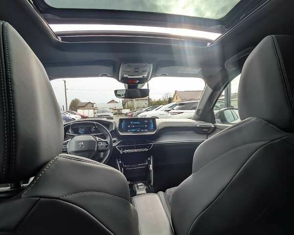 Пежо e-2008, объемом двигателя 0 л и пробегом 38 тыс. км за 20700 $, фото 24 на Automoto.ua