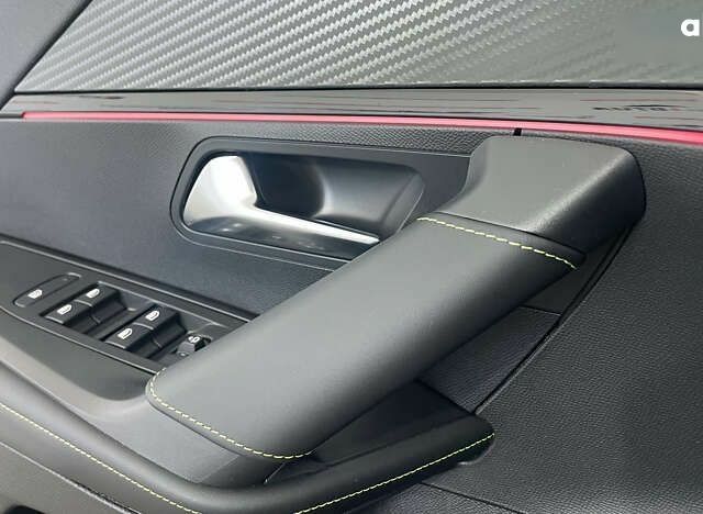 Пежо e-2008, объемом двигателя 0 л и пробегом 4 тыс. км за 22950 $, фото 17 на Automoto.ua