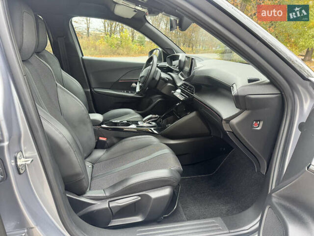Серый Пежо e-2008, объемом двигателя 0 л и пробегом 117 тыс. км за 16599 $, фото 7 на Automoto.ua