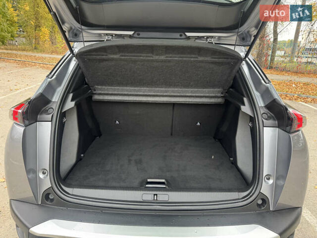 Серый Пежо e-2008, объемом двигателя 0 л и пробегом 117 тыс. км за 16599 $, фото 15 на Automoto.ua