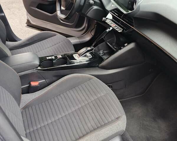 Сірий Пежо e-2008, об'ємом двигуна 0 л та пробігом 109 тис. км за 17000 $, фото 64 на Automoto.ua