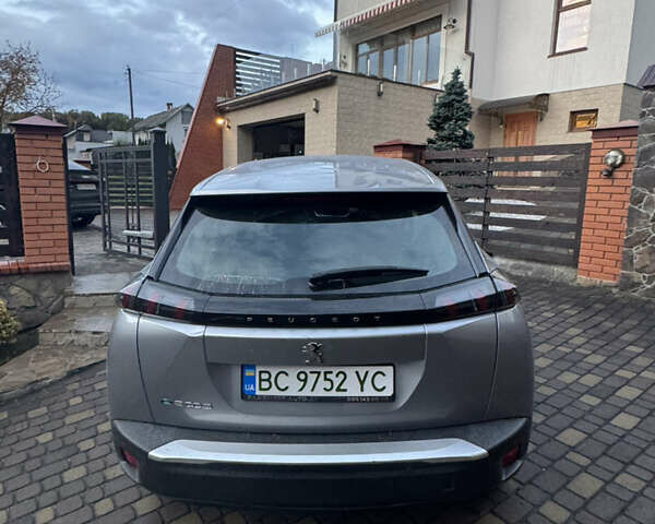 Сірий Пежо e-2008, об'ємом двигуна 0 л та пробігом 82 тис. км за 15900 $, фото 6 на Automoto.ua