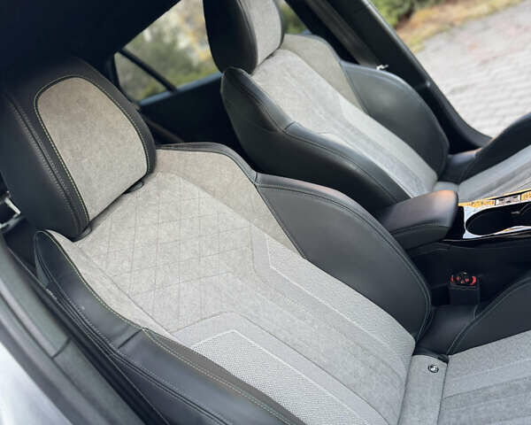 Сірий Пежо e-2008, об'ємом двигуна 0 л та пробігом 56 тис. км за 17700 $, фото 76 на Automoto.ua