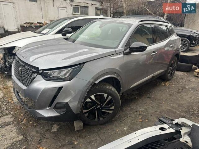 Сірий Пежо e-2008, об'ємом двигуна 0 л та пробігом 9 тис. км за 12000 $, фото 1 на Automoto.ua