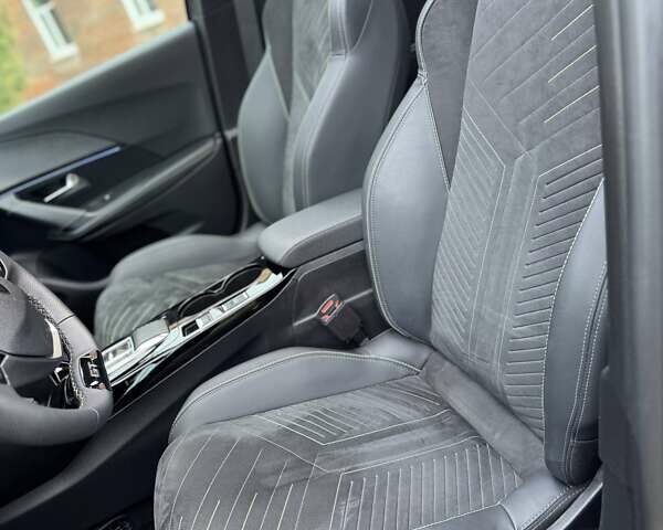 Сірий Пежо e-2008, об'ємом двигуна 0 л та пробігом 13 тис. км за 25499 $, фото 22 на Automoto.ua