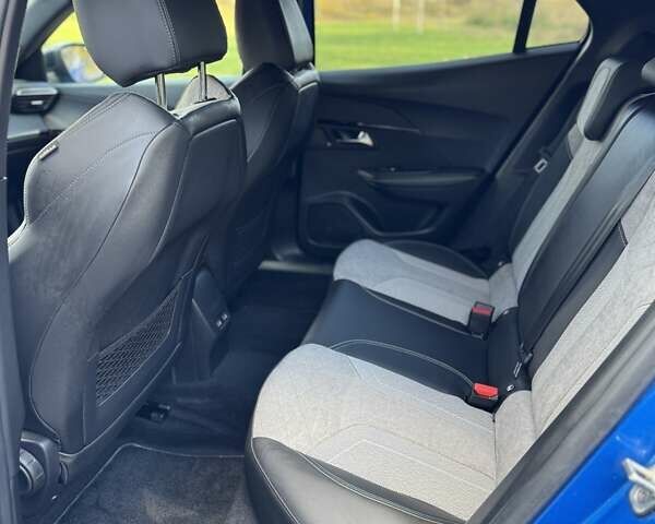 Синий Пежо e-2008, объемом двигателя 0 л и пробегом 35 тыс. км за 16500 $, фото 43 на Automoto.ua