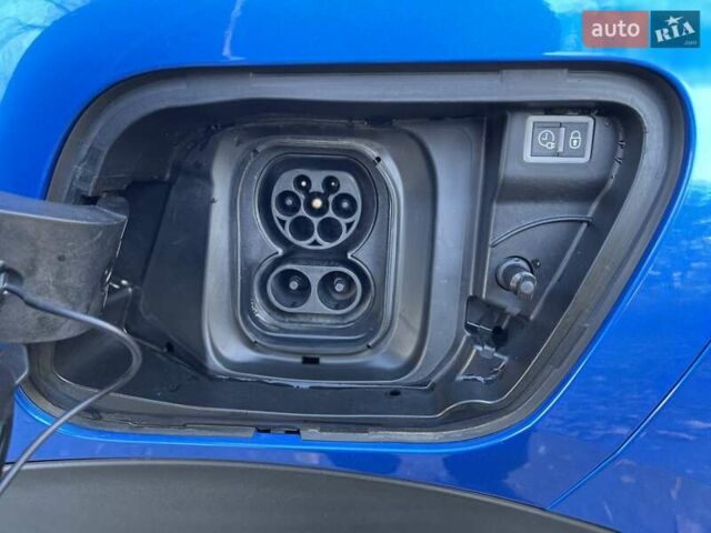 Синий Пежо e-2008, объемом двигателя 0 л и пробегом 35 тыс. км за 16500 $, фото 23 на Automoto.ua