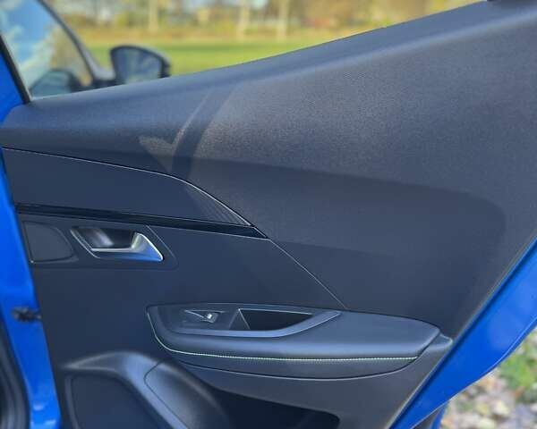 Синий Пежо e-2008, объемом двигателя 0 л и пробегом 35 тыс. км за 16500 $, фото 67 на Automoto.ua