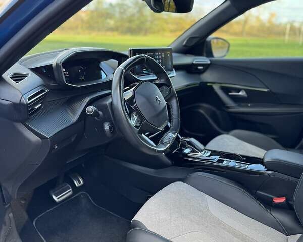 Синий Пежо e-2008, объемом двигателя 0 л и пробегом 35 тыс. км за 16500 $, фото 42 на Automoto.ua