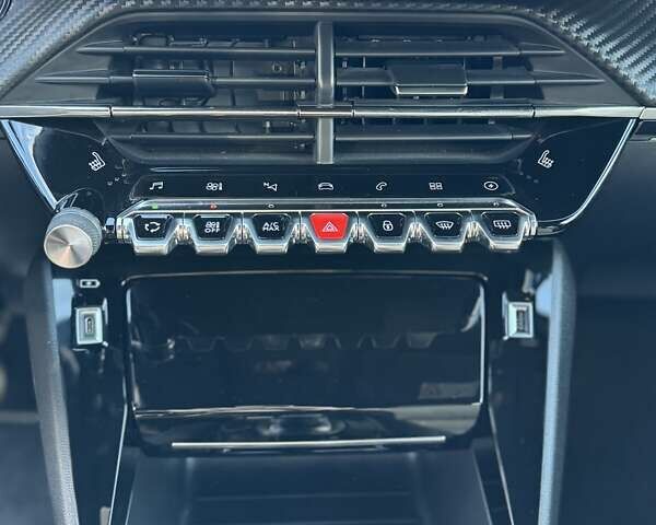 Синий Пежо e-2008, объемом двигателя 0 л и пробегом 35 тыс. км за 16500 $, фото 53 на Automoto.ua