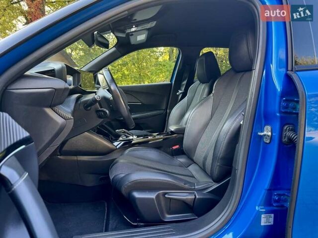 Синий Пежо e-2008, объемом двигателя 0 л и пробегом 67 тыс. км за 16000 $, фото 61 на Automoto.ua