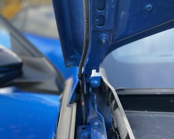 Синий Пежо e-2008, объемом двигателя 0 л и пробегом 35 тыс. км за 16500 $, фото 89 на Automoto.ua