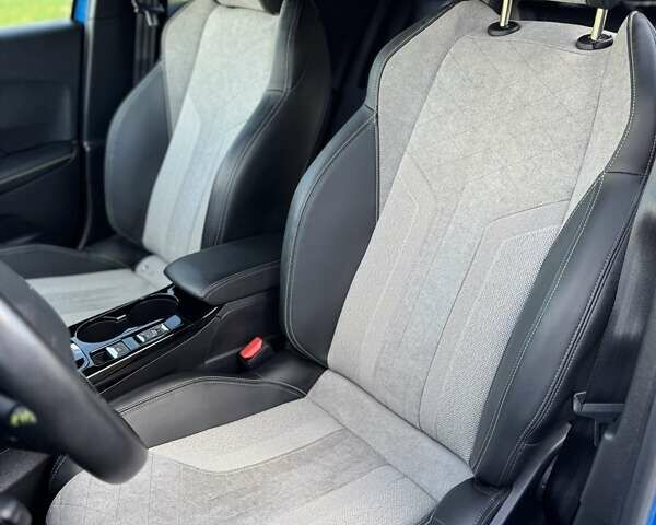 Синий Пежо e-2008, объемом двигателя 0 л и пробегом 35 тыс. км за 16500 $, фото 40 на Automoto.ua