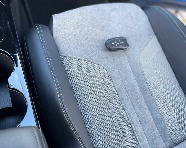 Синий Пежо e-2008, объемом двигателя 0 л и пробегом 35 тыс. км за 16500 $, фото 79 на Automoto.ua