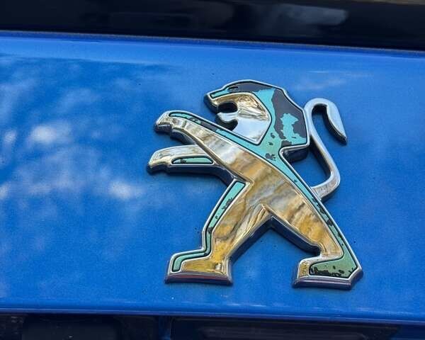 Синий Пежо e-2008, объемом двигателя 0 л и пробегом 35 тыс. км за 16500 $, фото 29 на Automoto.ua