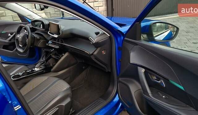 Синий Пежо e-2008, объемом двигателя 0 л и пробегом 80 тыс. км за 15950 $, фото 66 на Automoto.ua