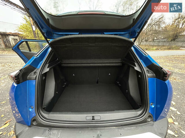 Синий Пежо e-2008, объемом двигателя 0 л и пробегом 84 тыс. км за 15980 $, фото 13 на Automoto.ua