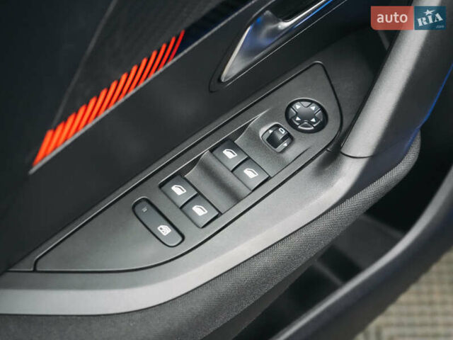 Синій Пежо e-2008, об'ємом двигуна 0 л та пробігом 98 тис. км за 15650 $, фото 37 на Automoto.ua