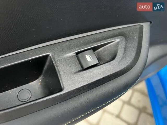 Синій Пежо e-2008, об'ємом двигуна 0 л та пробігом 112 тис. км за 16990 $, фото 33 на Automoto.ua