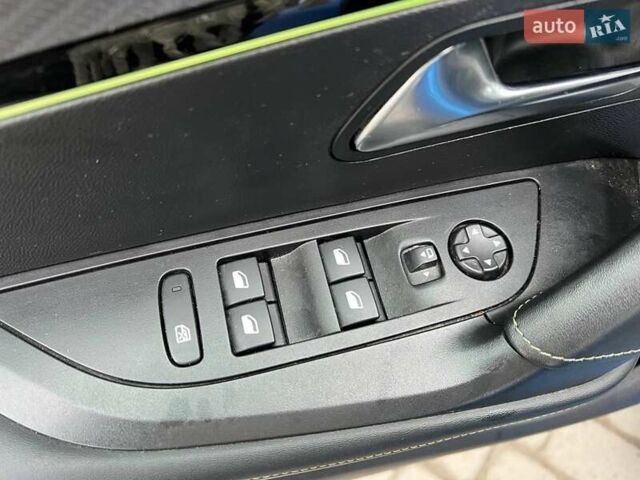 Синій Пежо e-2008, об'ємом двигуна 0 л та пробігом 112 тис. км за 16990 $, фото 15 на Automoto.ua