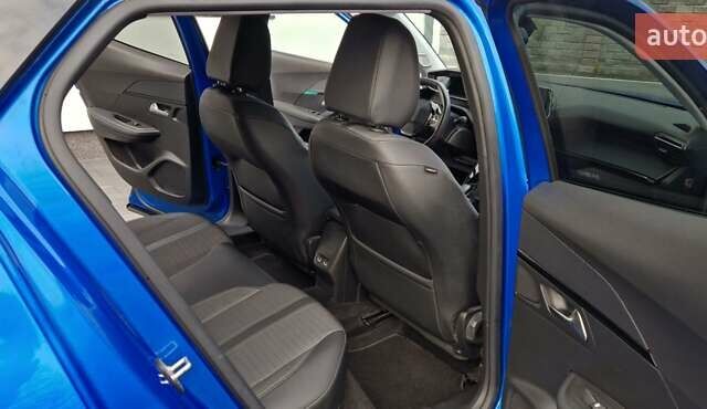Синий Пежо e-2008, объемом двигателя 0 л и пробегом 80 тыс. км за 15950 $, фото 63 на Automoto.ua