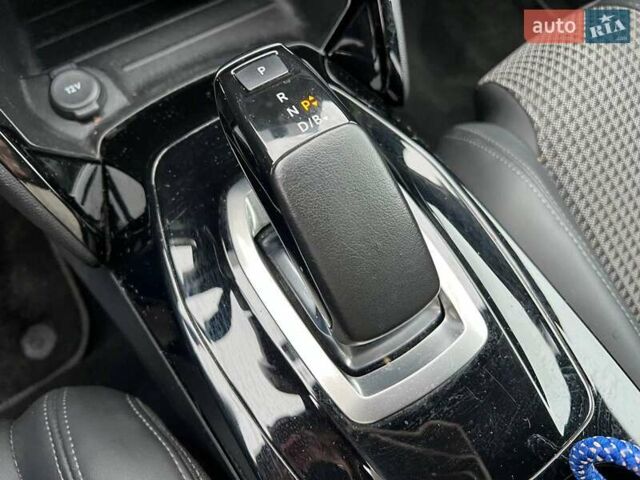 Синій Пежо e-2008, об'ємом двигуна 0 л та пробігом 112 тис. км за 16990 $, фото 29 на Automoto.ua