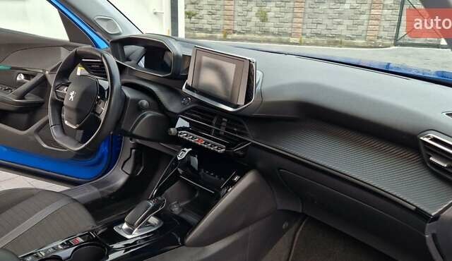 Синий Пежо e-2008, объемом двигателя 0 л и пробегом 80 тыс. км за 15950 $, фото 69 на Automoto.ua