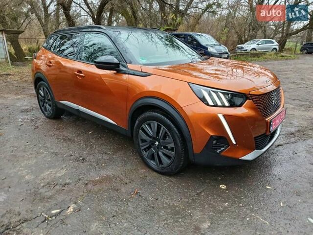 Оранжевый Пежо e-2008, объемом двигателя 0 л и пробегом 31 тыс. км за 17300 $, фото 6 на Automoto.ua