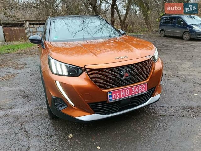 Оранжевый Пежо e-2008, объемом двигателя 0 л и пробегом 31 тыс. км за 17300 $, фото 3 на Automoto.ua