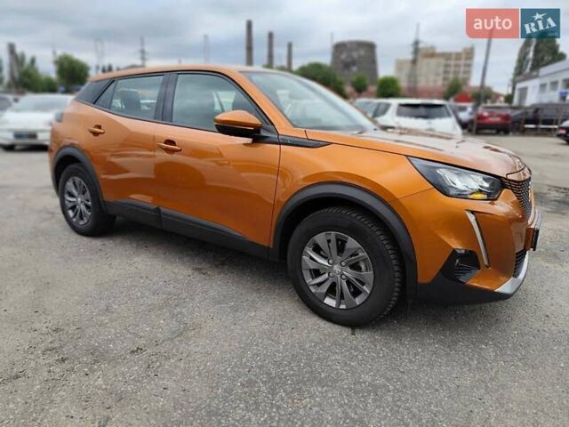 Оранжевый Пежо e-2008, объемом двигателя 0 л и пробегом 136 тыс. км за 17999 $, фото 9 на Automoto.ua
