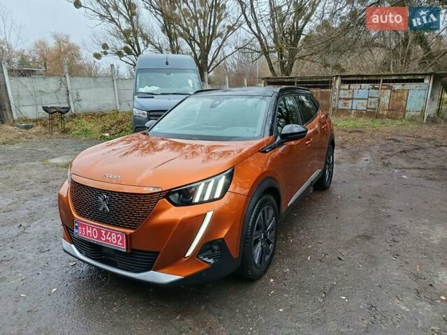 Оранжевый Пежо e-2008, объемом двигателя 0 л и пробегом 31 тыс. км за 17300 $, фото 1 на Automoto.ua