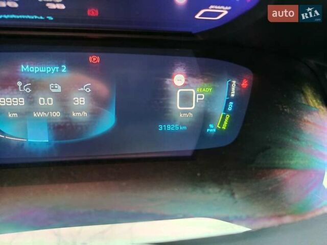 Оранжевый Пежо e-2008, объемом двигателя 0 л и пробегом 31 тыс. км за 17300 $, фото 35 на Automoto.ua