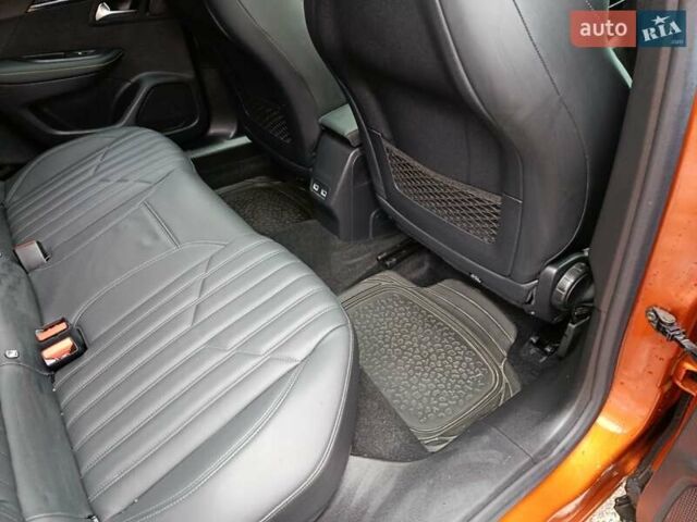 Оранжевый Пежо e-2008, объемом двигателя 0 л и пробегом 31 тыс. км за 17300 $, фото 20 на Automoto.ua