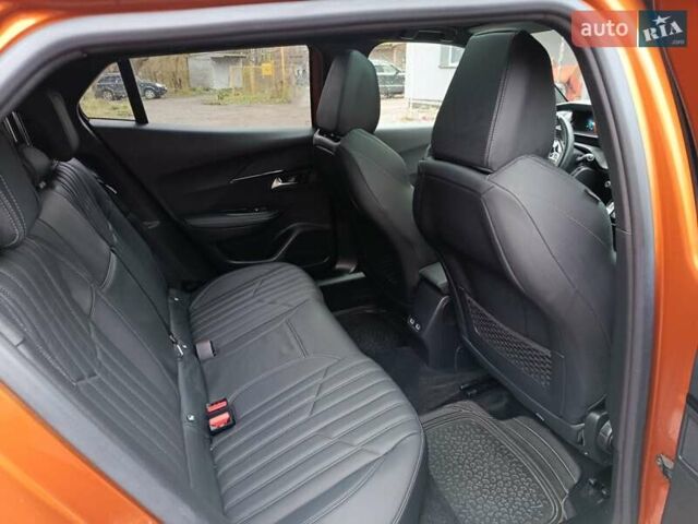 Оранжевый Пежо e-2008, объемом двигателя 0 л и пробегом 31 тыс. км за 17300 $, фото 17 на Automoto.ua